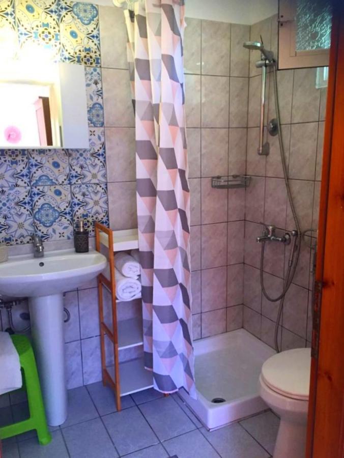 לימנאס Port Rooms מראה חיצוני תמונה